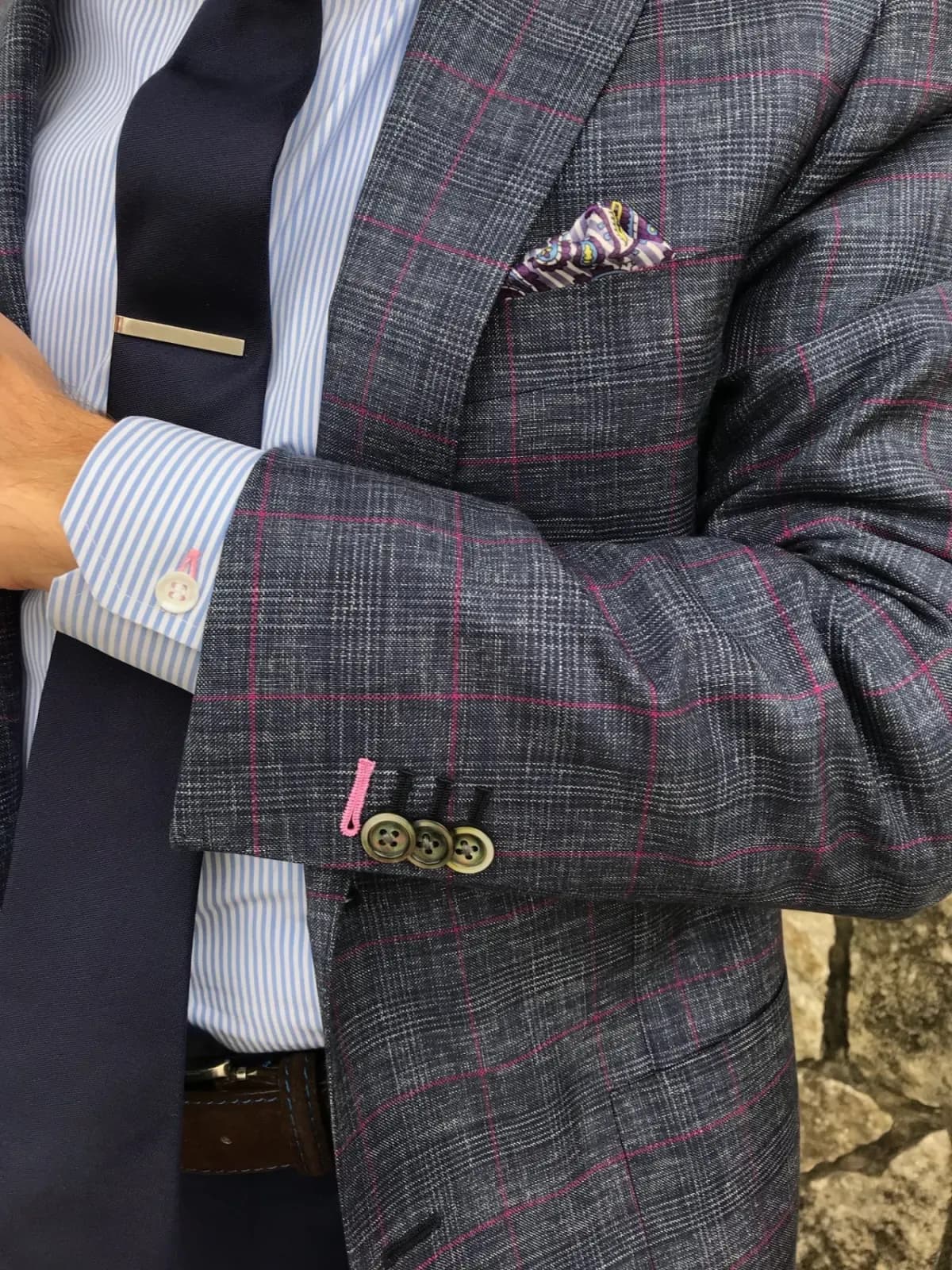 Made to measure vs. bespoke styled with custom menswear by Bespoke By CB Miami
