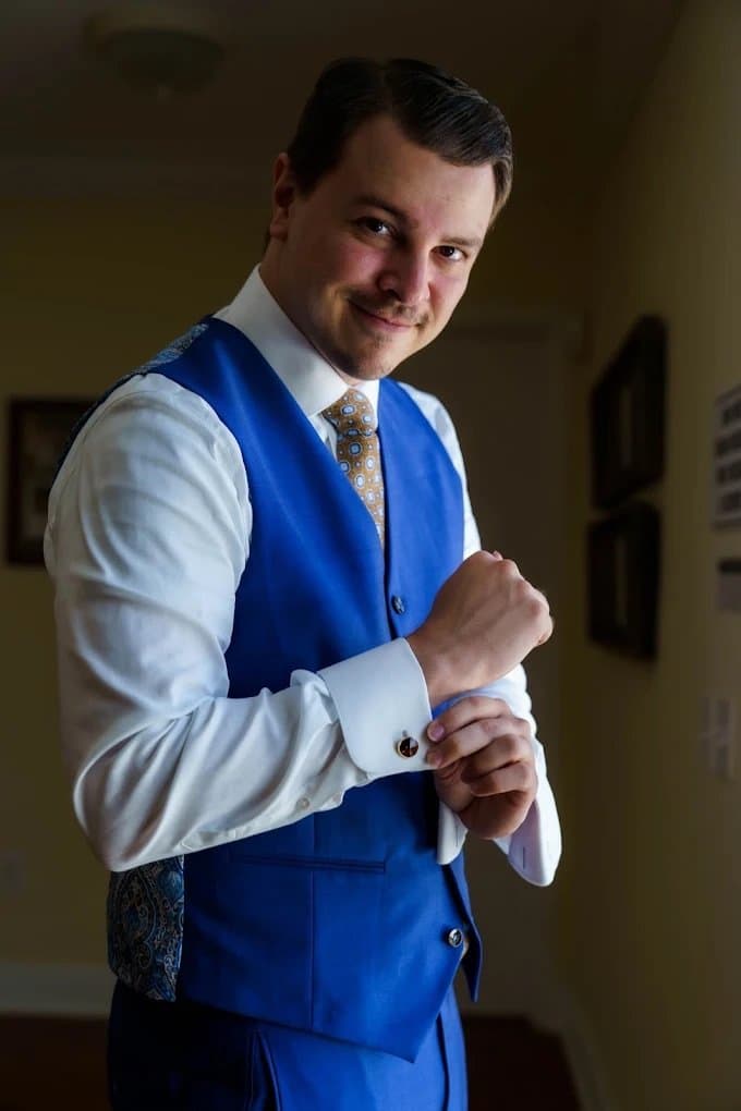 Custom sport coat and blazer tailoring by Bespoke By CB Miami