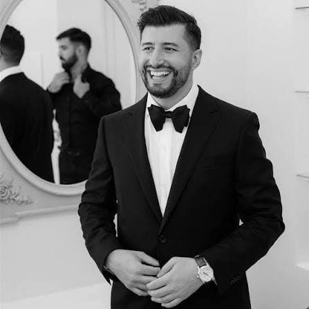 What to Wear to a Coral Gables Wedding