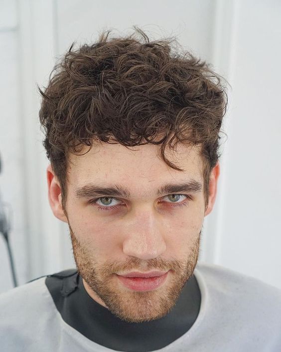 HAIRCUTS FOR MEN WITH CURLY HAIR short choppy curls